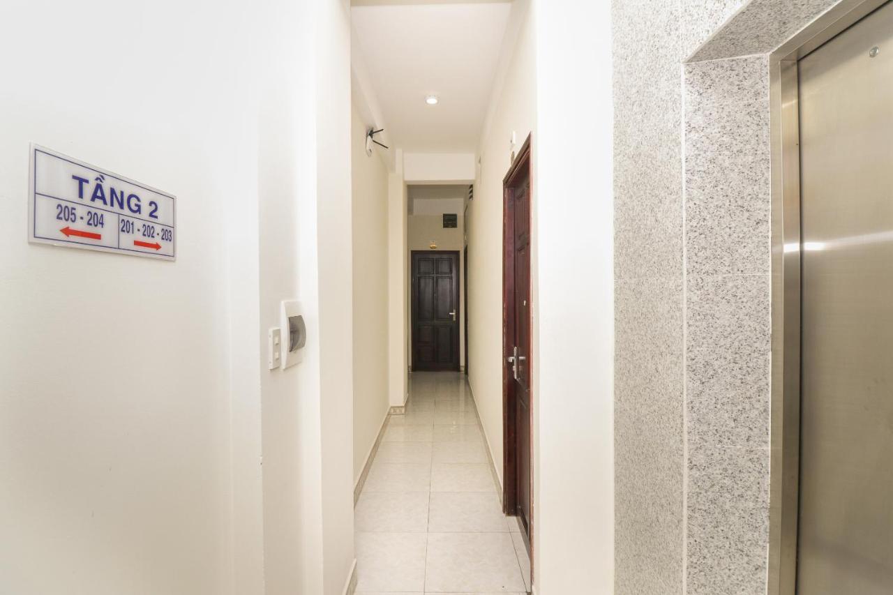 Oyo 117 Gina Hotel 岘港 外观 照片