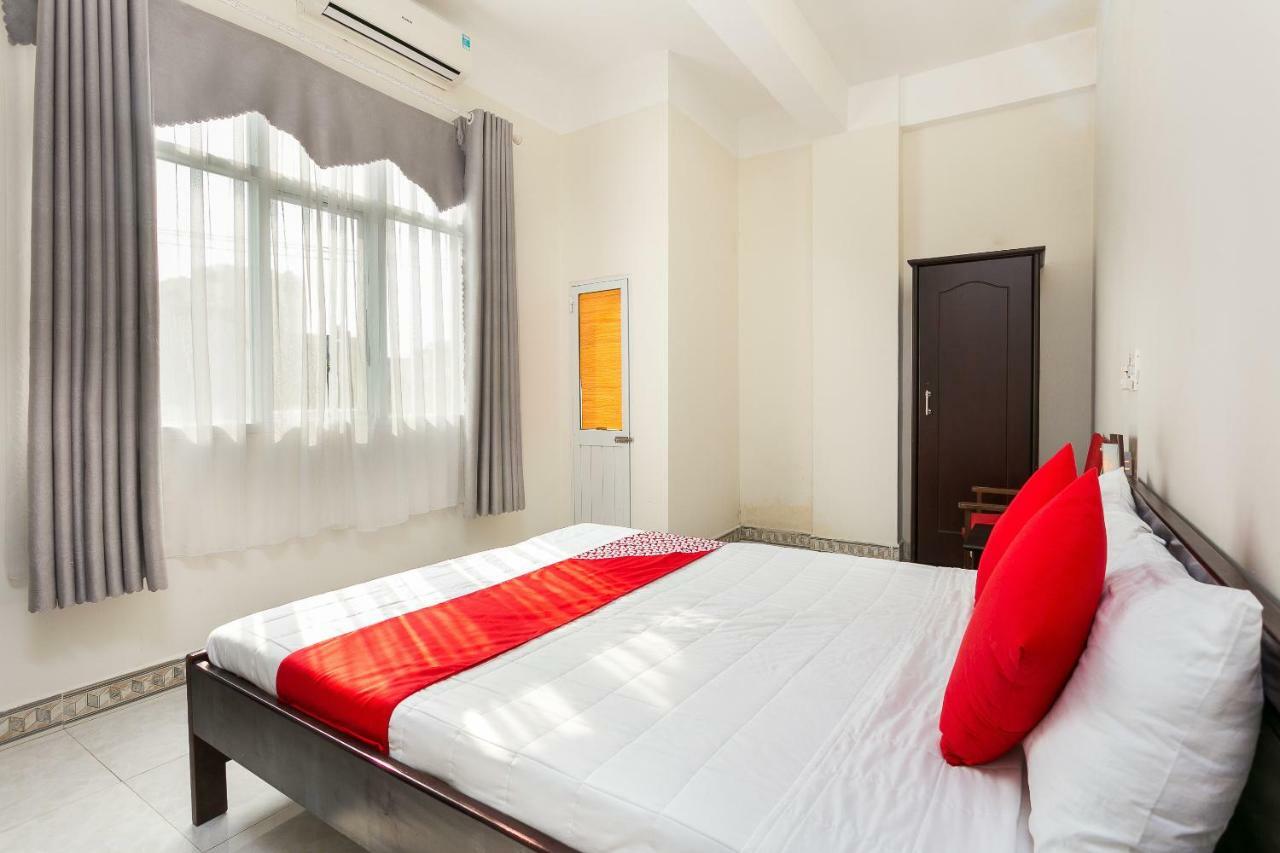 Oyo 117 Gina Hotel 岘港 外观 照片