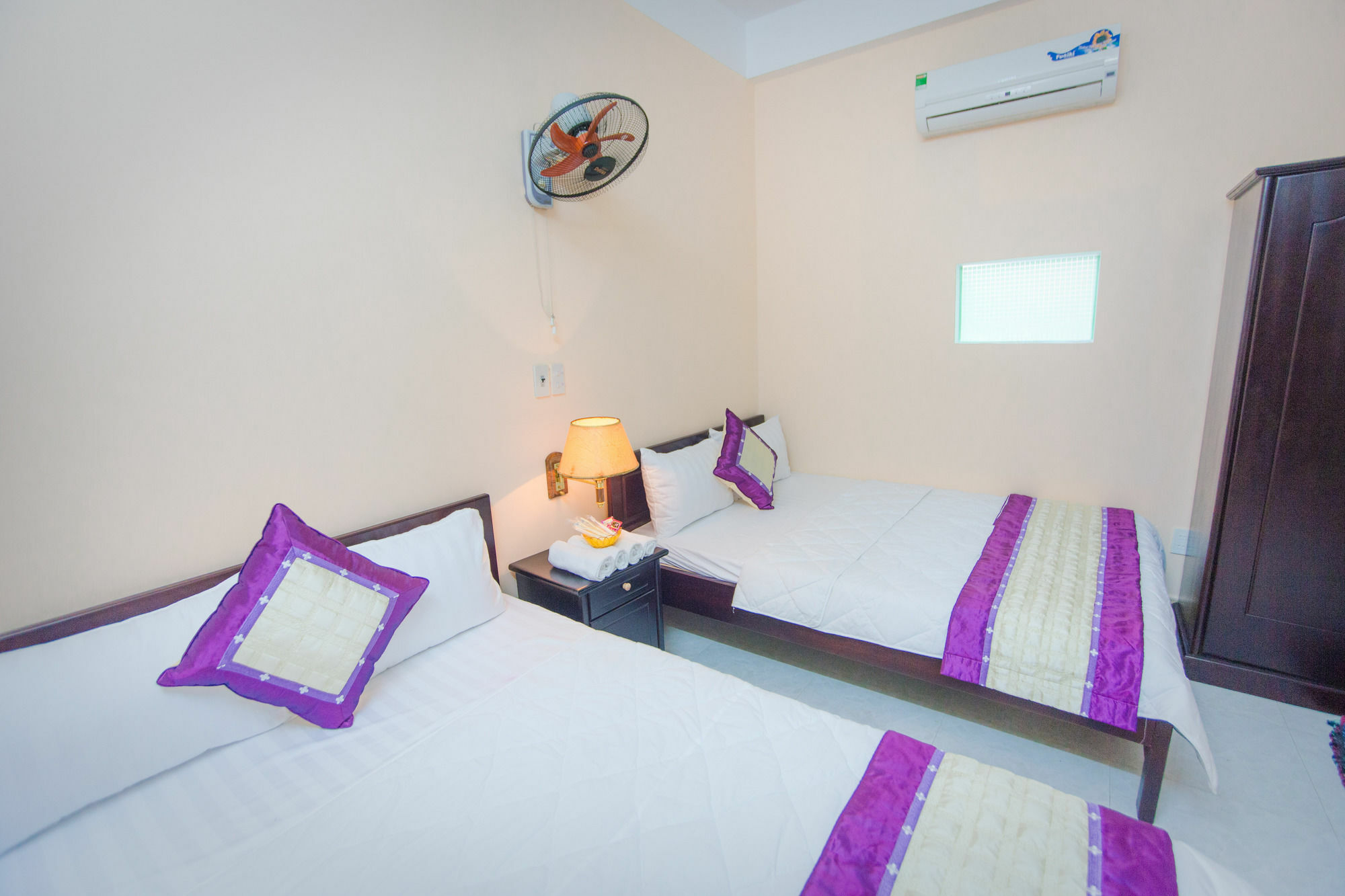 Oyo 117 Gina Hotel 岘港 外观 照片