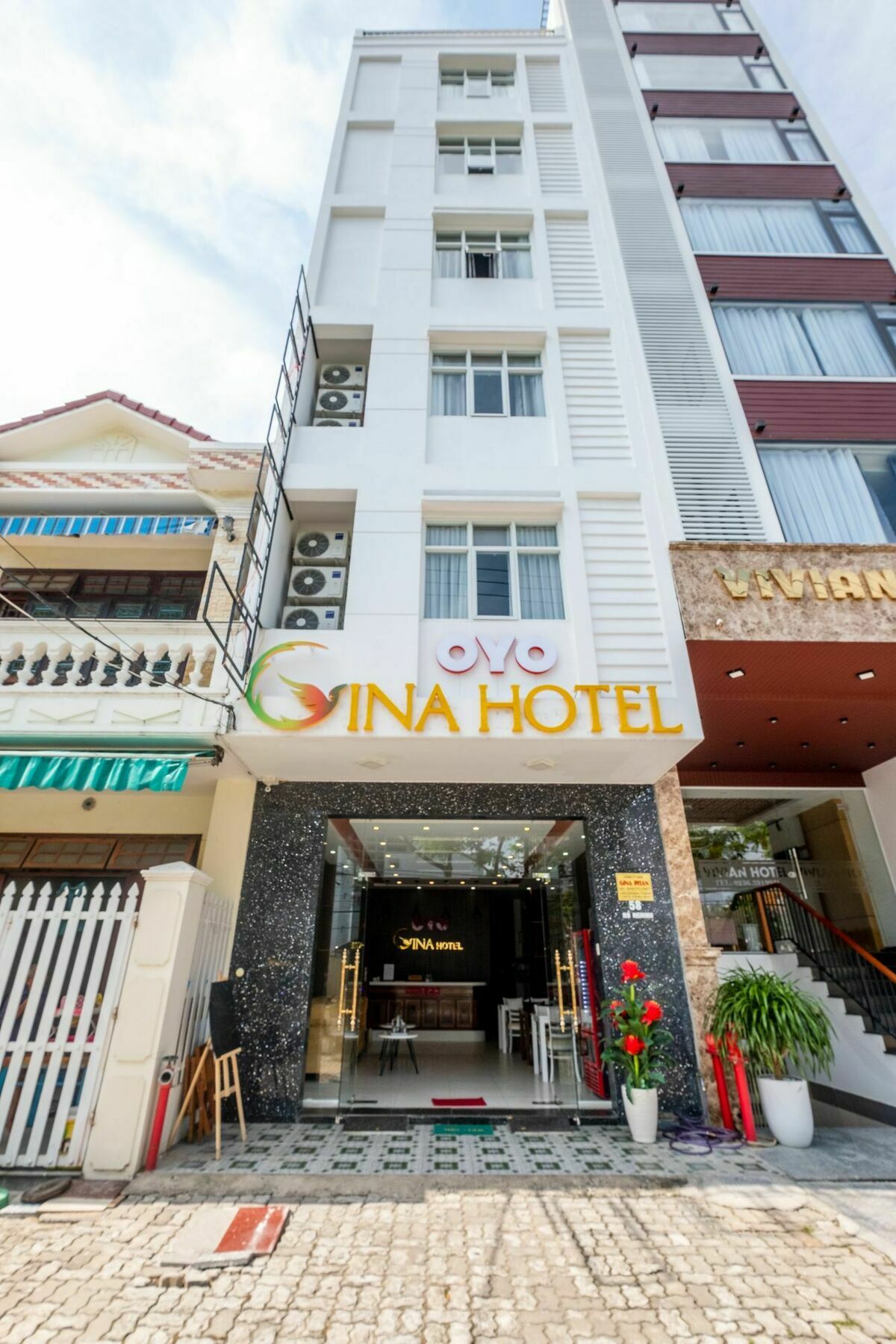 Oyo 117 Gina Hotel 岘港 外观 照片